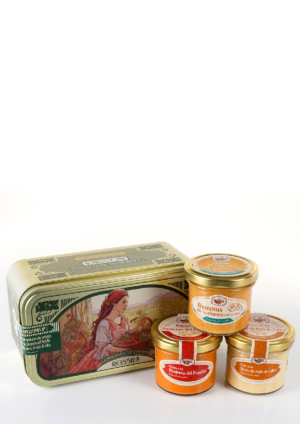 Caja Aperitivos nº1: Hummus de garbanzo con verduras, mousse de piquillo y crema de queso de rulo de cabra.