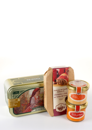 Caja premium nº1: Pimiento del Piquillo relleno de chuletón y foie, mousse de marisco y mousse del piquillo.